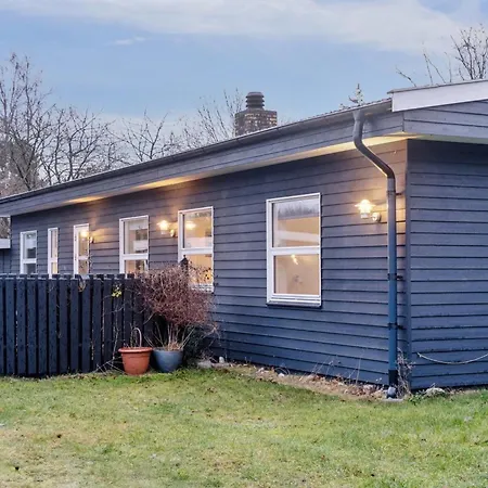 Prázdninový dům Nayeli - 1-2km From The Sea By Interhome Vejby